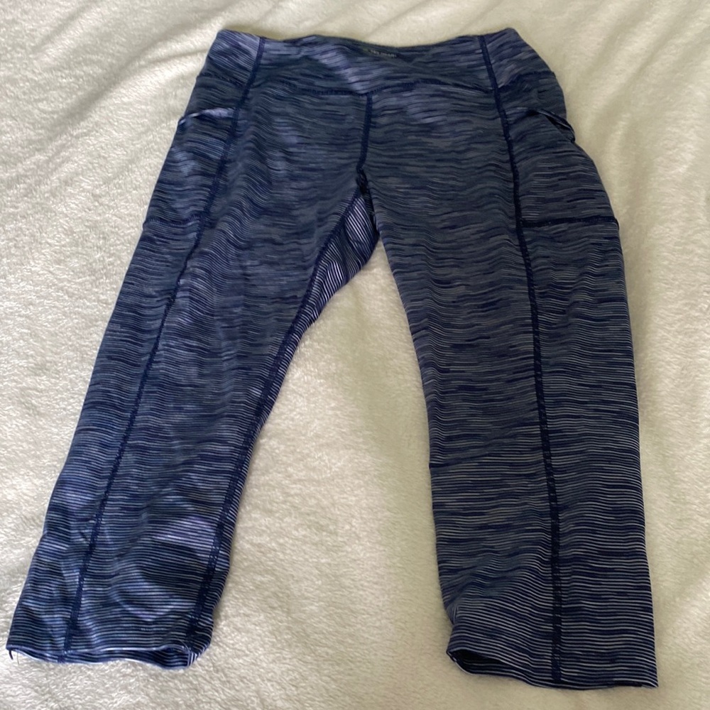 Tek Gear Capri workout leggings
